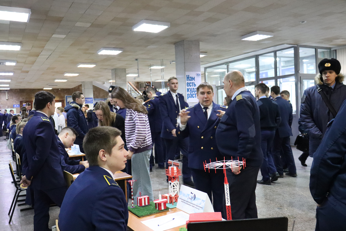 День открытых дверей в Ульяновском институте гражданской авиации имени главного маршала авиации Б.П. Бугаева